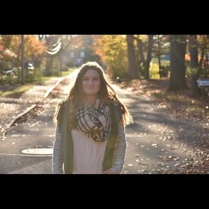 Meet your Posher, Annabel